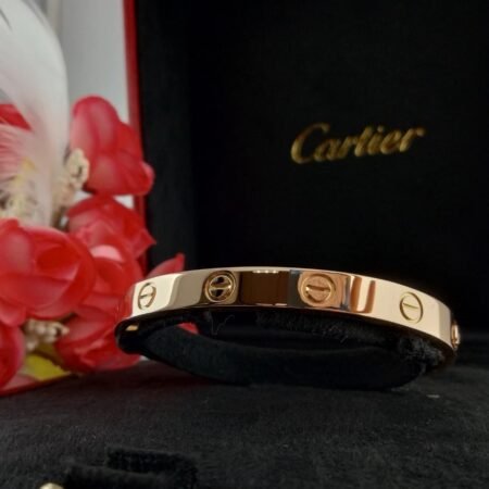 CARTIER LOVE 18KR BRACELET SIZE 16 - B4077