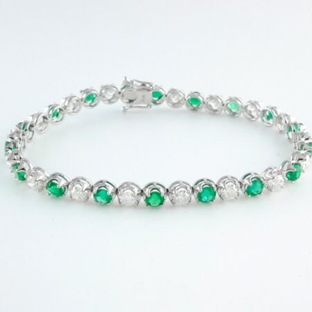EMERALD & DIA 18KW CROWN BRACELET - B4161