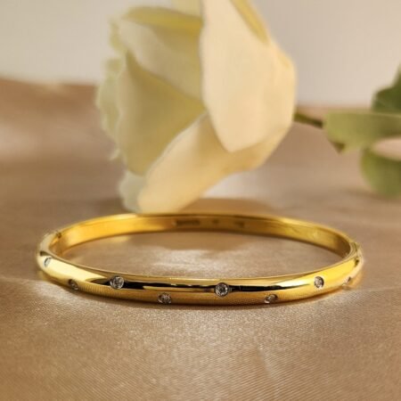 TIFFANY & CO ETOILE 18KY DIA BRACELET - B4175