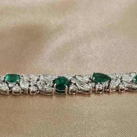 14KW EMERALD & DIA BRACELET - B4190