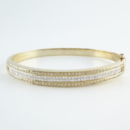 4CT DIA 18KY BANGLE - B4196