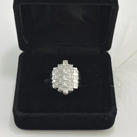 DIA PLATINUM RING - CR1982