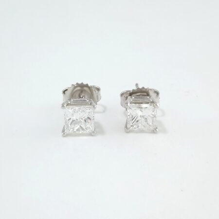 2.06CT PRINCESS-CUT DIA STUD EARRINGS - E4031
