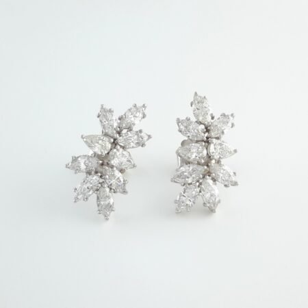 5.93CT DIA 18KW CLUSTER EARRINGS - E4060