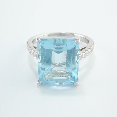 7.56CT AQUA & DIA 18KW RING - R11171