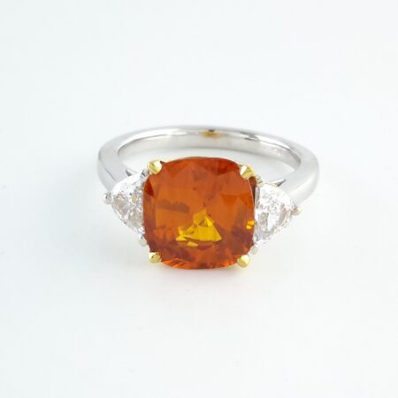 ORANGE SAPPHIRE & DIA 18KW 3-STONE RING - R11238