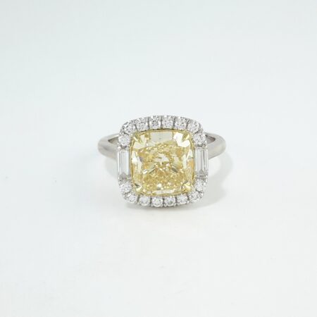 FANCY YELLOW DIA 18KW HALO RING - R11268