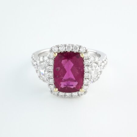 PINK SAPPHIRE & DIA 14KW 3-STONE RING - R11344