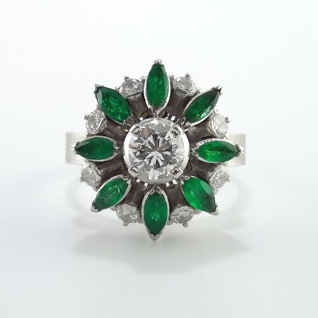 DIA & EMERALD PLAT FLOWER RING - R11361