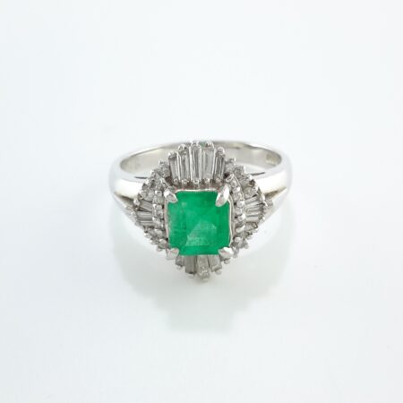 EMERALD & DIA PLAT RING - R11368