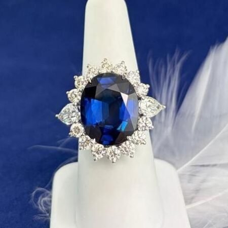 GIA SAPPHIRE & DIA 18KW HALO RING - R11417