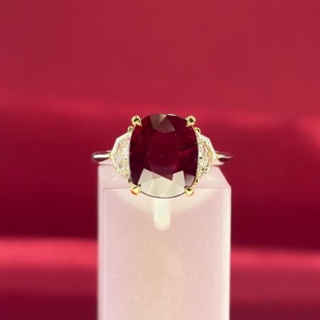 RUBY & DIA 18KW THREE-STONE RING - R11528
