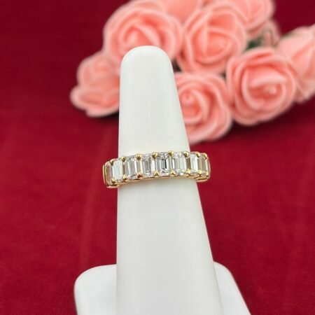18KY DIAMOND RING - R11562