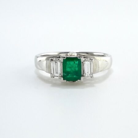 EMERALD & DIA PLAT RING - R11589