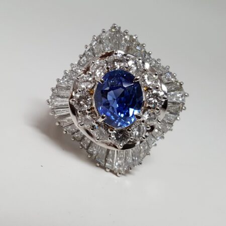 3.66ct OV SAPH GIA - R9550S