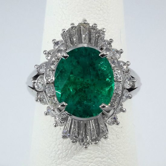 EMERALD & DIA PLAT RING – R9753 – Johnny B & Co